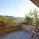 Alba Del Borgo Bauernhof