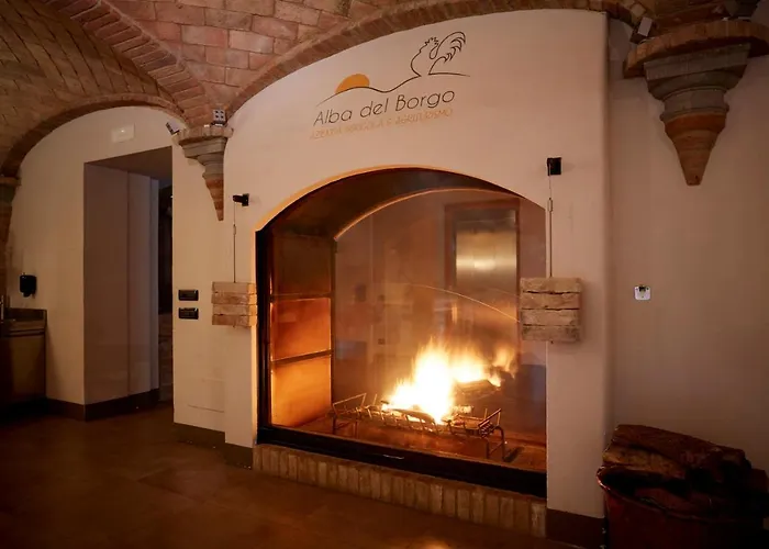Alba Del Borgo *