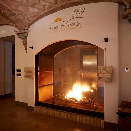 Alba Del Borgo *