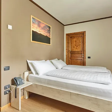 Alba Del Borgo * Fidenza